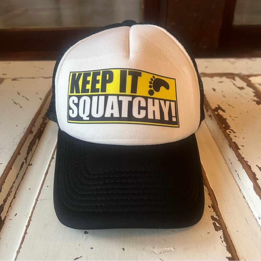 KEEP IT SQUATCHY Sasquatch Trucker Hat Mesh Cap Snapback Bigfoot